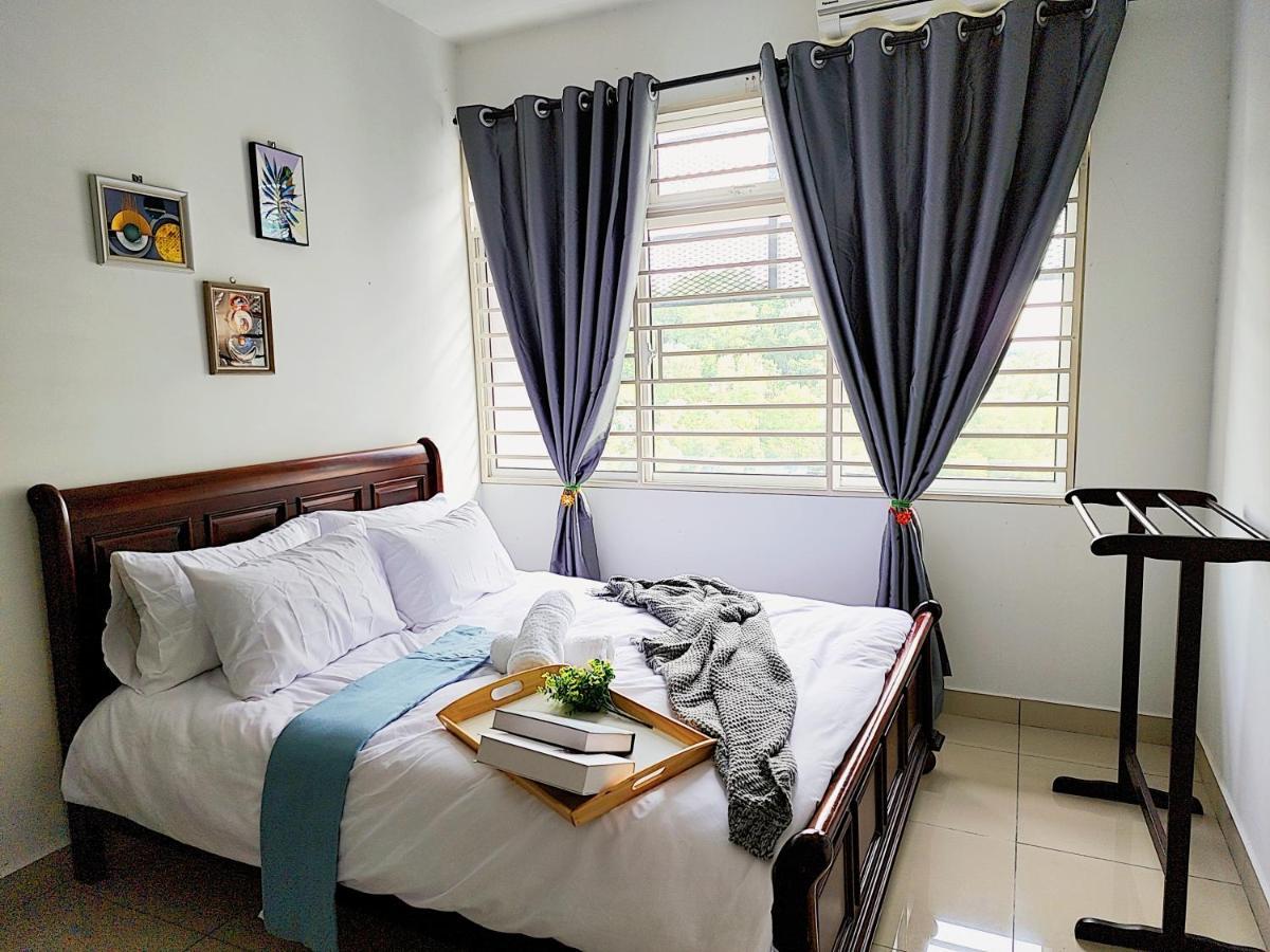 Putrajaya Dwiputra 6 Plus 1 Pax Blissful Fully Air-Con Suite Exterior foto